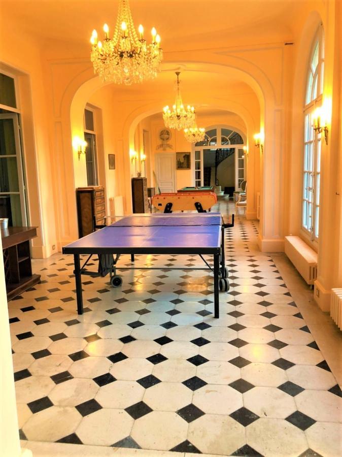 Chateau Du Boulay Morin Le Boulay-Morin Exterior foto The table tennis table at the French Embassy in Berlin