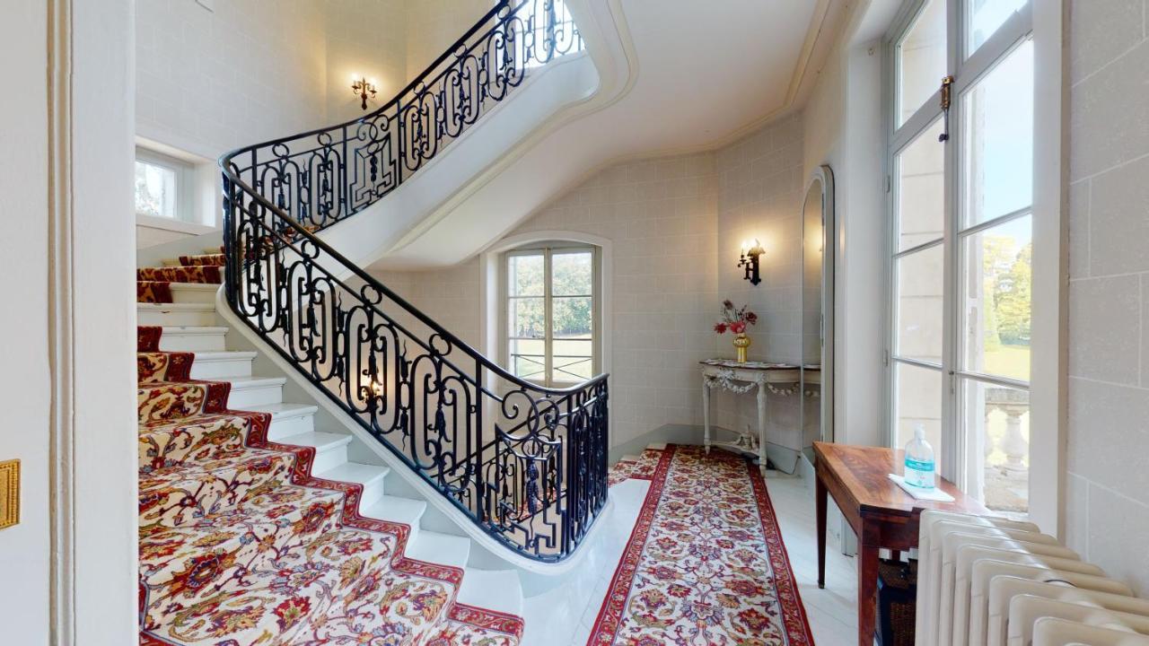 Chateau Du Boulay Morin Le Boulay-Morin Exterior foto Staircase