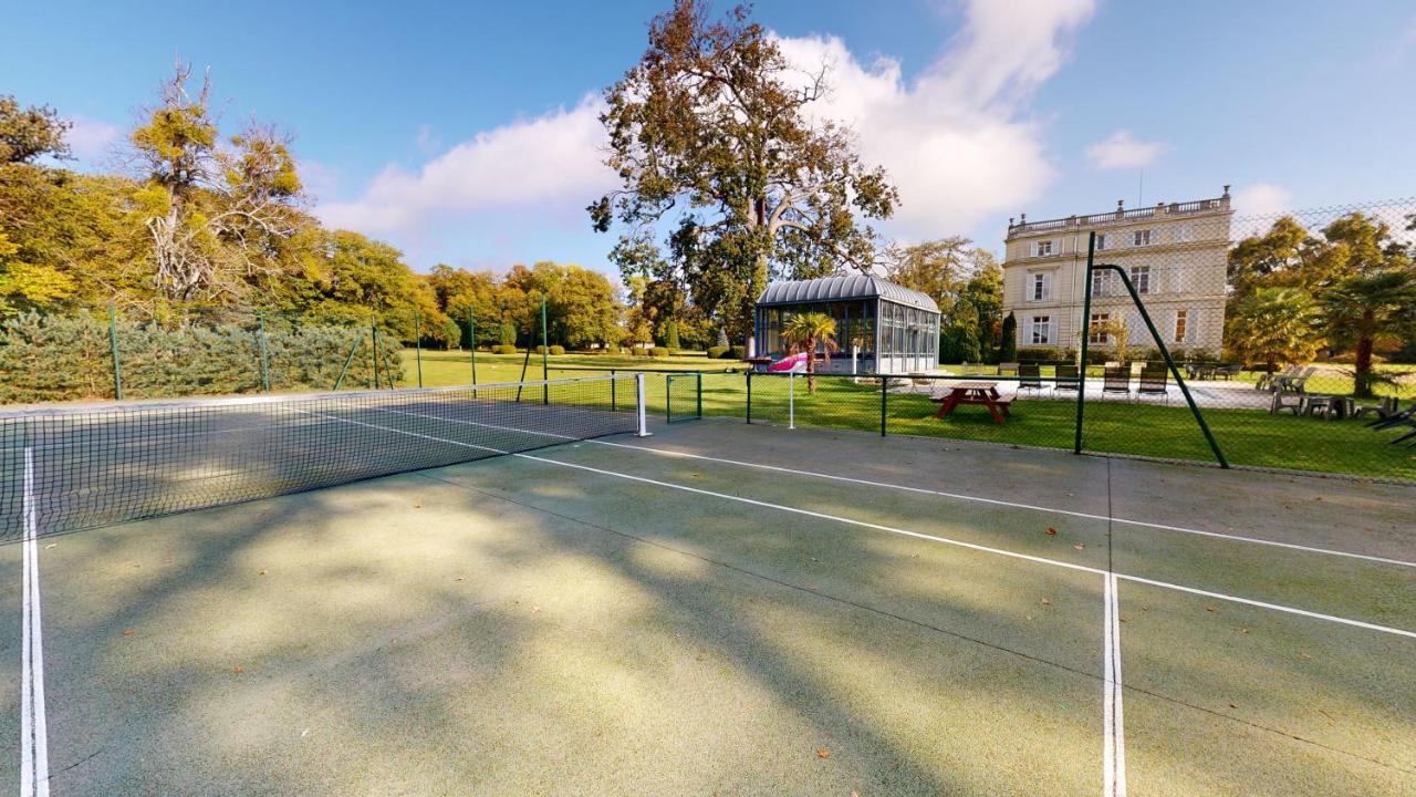 Chateau Du Boulay Morin Le Boulay-Morin Exterior foto Tennis courts at the Royal Tennis Club de Cannes