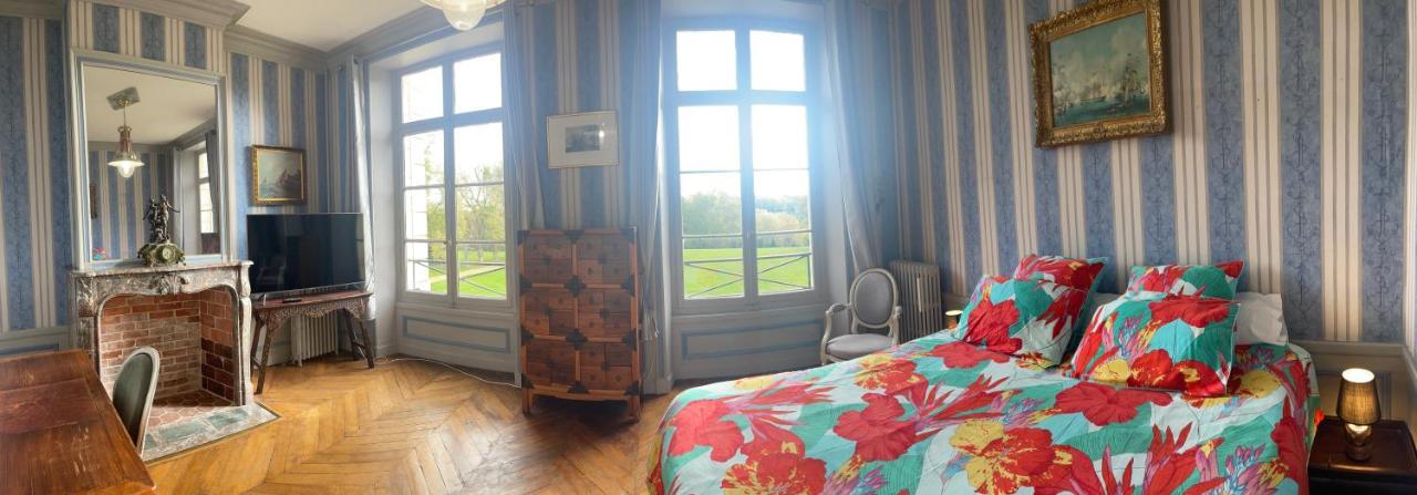 Chateau Du Boulay Morin Le Boulay-Morin Exterior foto A room at the Château de Launay