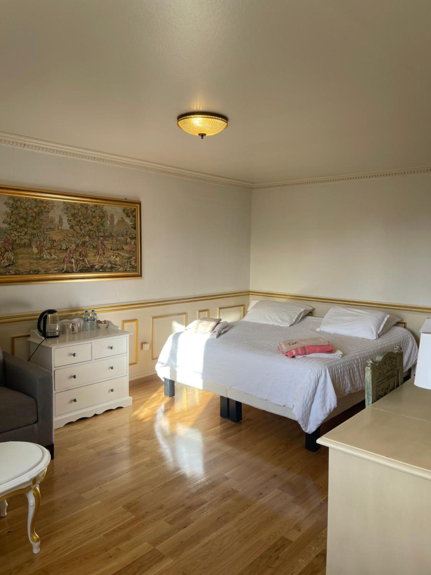 Chateau Du Boulay Morin Le Boulay-Morin Exterior foto A room at the hotel